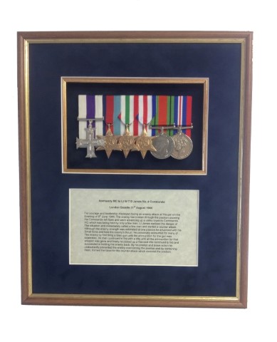 Services/RM/MC_Awarded_at_Normandy_No4_Commando.jpg